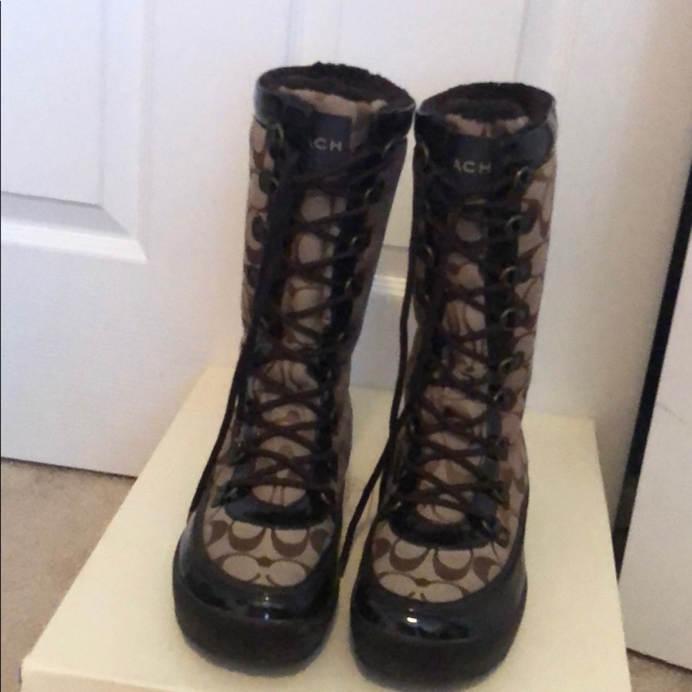 Coach boots